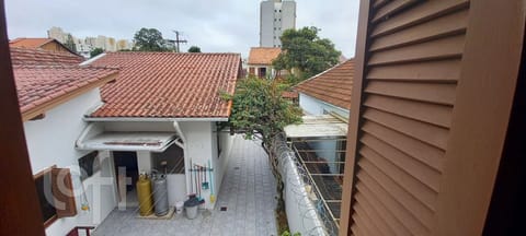 Image 29 - 276570